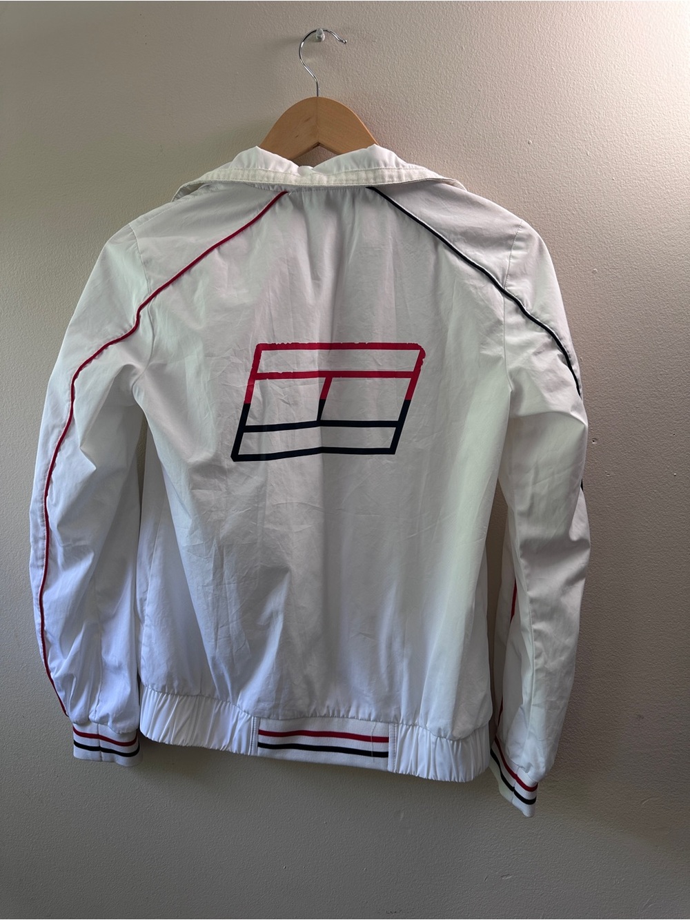 Tommy Hilfiger Womens White Windbreaker Jacket Spellout Sleeve Track Sport XS - Picture 2 of 7